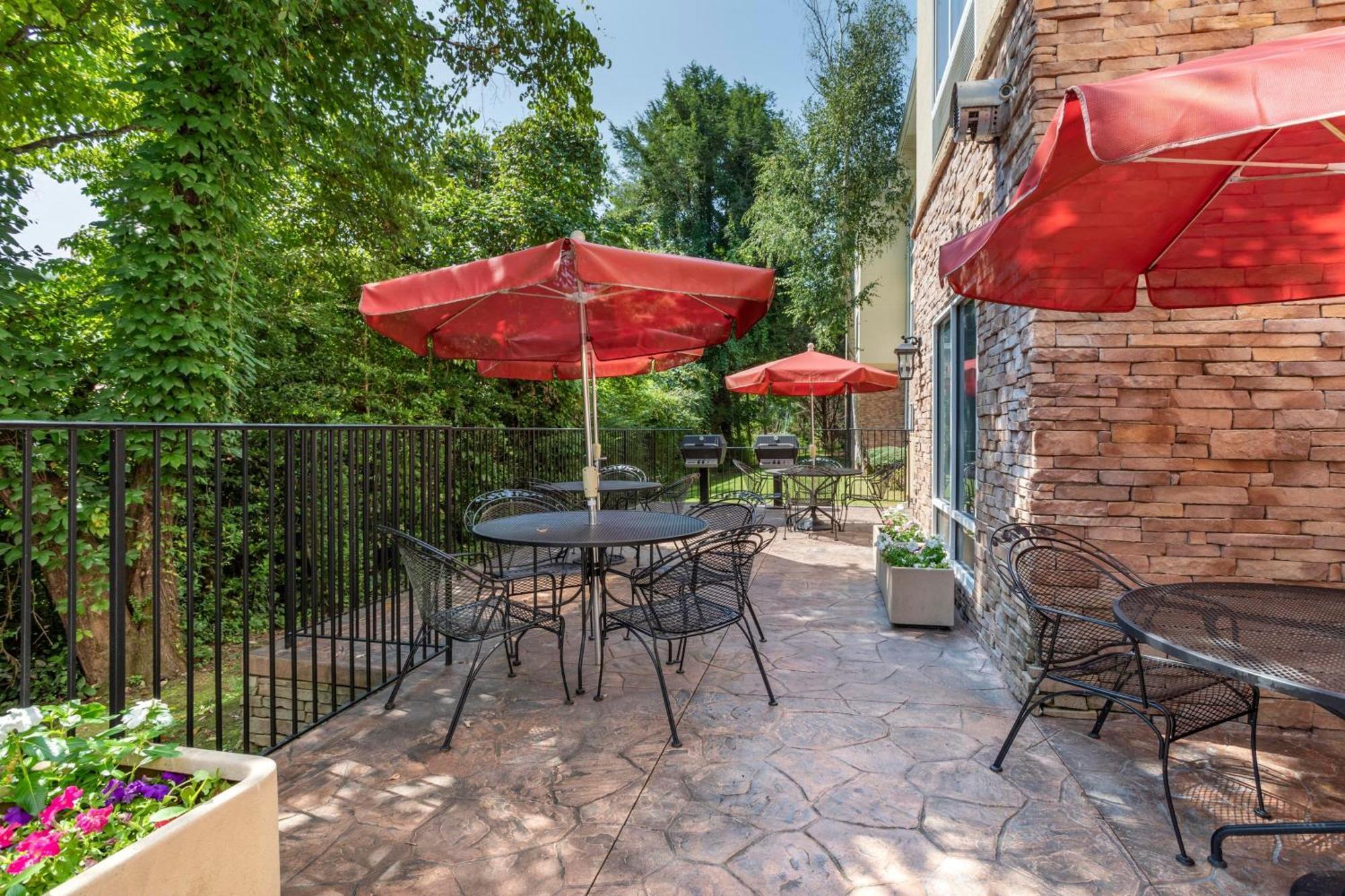 Fairfield Inn & Suites Cherokee Extérieur photo